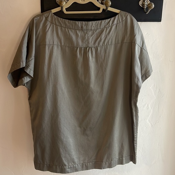 CP SHADES Sz S sage green cotton/silk tee - Picture 2 of 5